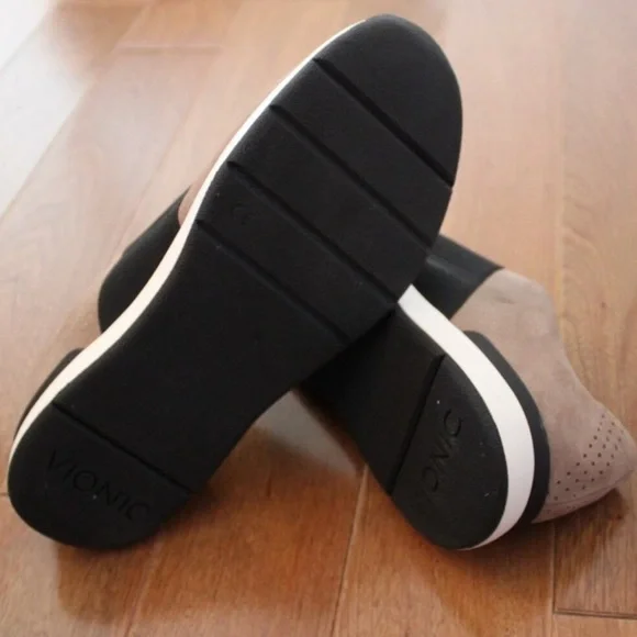 Vionic Cosmic Codie Taupe Slip On Athletic Shoe Sneaker Womens 7 - Picture 8 of 8